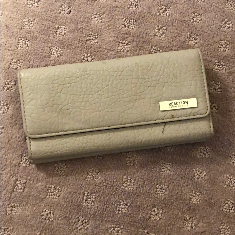 Kenneth Cole Wallet